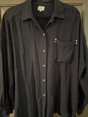 BKE Dark Gray Textured Button-Up Shirt